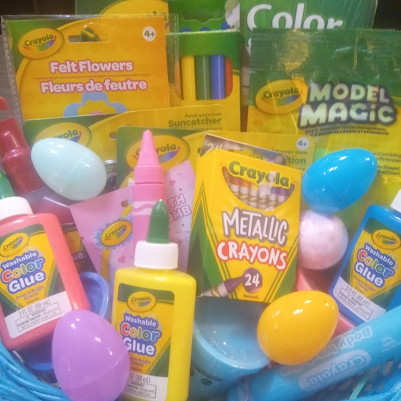 Kids Crayola Easter Basket - Picture 15 of 15